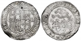 Fernando e Isabel (1474-1504). 8 reales. Sevilla. (Cal-577). (Lf-15.1.29). Anv.: FERNANDVS ET (ELI)SABET DEI G. Rev.: + REX ET REGINA CASTELE LEGIONIS...