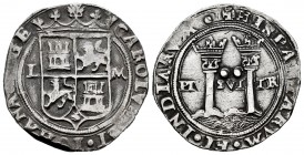Juana y Carlos (1504-1555). 2 reales. México. (Cal-102). Anv.: CAROLV(S ·) ET · IOHANA (· RE)GE. Rev.: + HISPANIARVM · ET · INDIARVM ·. Ag. 6,75 g. Es...