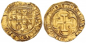 Juana y Carlos (1504-1555). 1 escudo. Sevilla. (Cal-196). (Tauler-24b var). Anv.: IOANA · ET · KARO(LVS) · D. Rev.: HISPANIARVM · REGES : SICILI. Au. ...