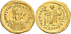 Justinian I, 527-565. Solidus (Gold, 21.5 mm, 4.49 g, 6 h), Alexandria, 1st officina (A), 527-537. D N IVSTINI-ANVS PP AVG Helmeted, diademed and cuir...