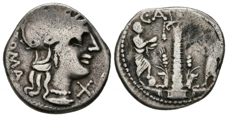 GENS MINUCIA. Denario. (Ar. 3,58g/19mm). 135 a.C. Taller auxiliar de Roma. (Craw...