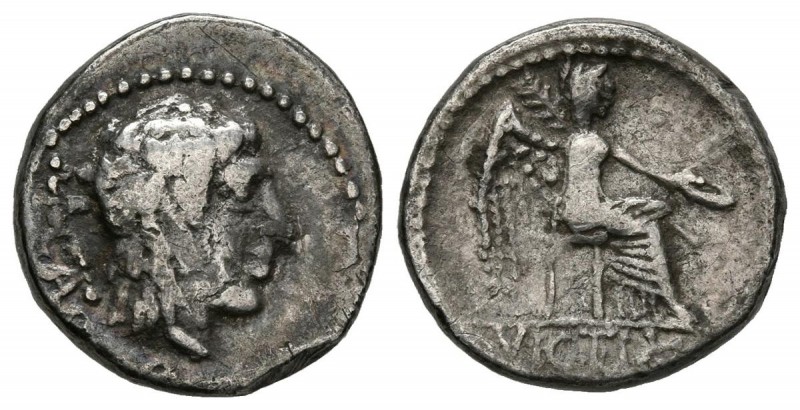 GENS PORCIA. Quinario. (Ar. 1,80g/13mm). 89 a.C. Roma. (Crawford 343/2b). MBC-/M...