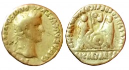 AUGUSTO. Aureo. (Au. g/mm). 27 a.C.-14 d.C. Lugdunum. (RIC 206). MBC-. Escasa.