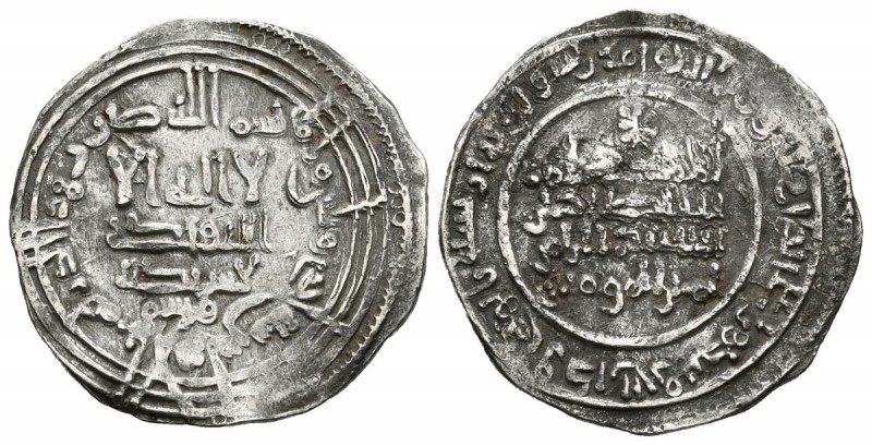 CALIFATO DE CORDOBA. Abd al-Rahman III al-Nasir. Dirham (Ar. 2,91g/25mm). 331 H....