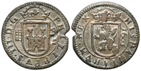 FELIPE III (1598-1621). 8 Maravedís. (Ae. 5,57g/27mm). 1605. Segovia. (Cal-2019-327). MBC+/EBC-. Rotura de cospel.