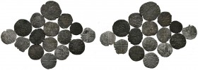 EPOCA MEDIEVAL. Lote compuesto por 16 monedas de distintos reyes medievales. A EXAMINAR.