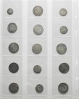 MONARQUIA ESPAÑOLA. Interesante conjunto de 48 monedas de plata de diferentes monarcas españoles, desde Felipe V hasta Carlos IV. A EXAMINAR.