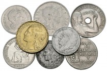II REPUBLICA. Interesante conjunto de 8 monedas de la II República Española. Incluye la Peseta de 1933. Diferentes estados de conservación. A EXAMINAR...