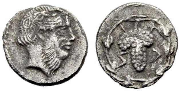 GRIECHISCHE MÜNZEN. SIZILIEN. NAXOS. 
Litra, ca. 461-413 v. Chr. Bärtiger Diony...