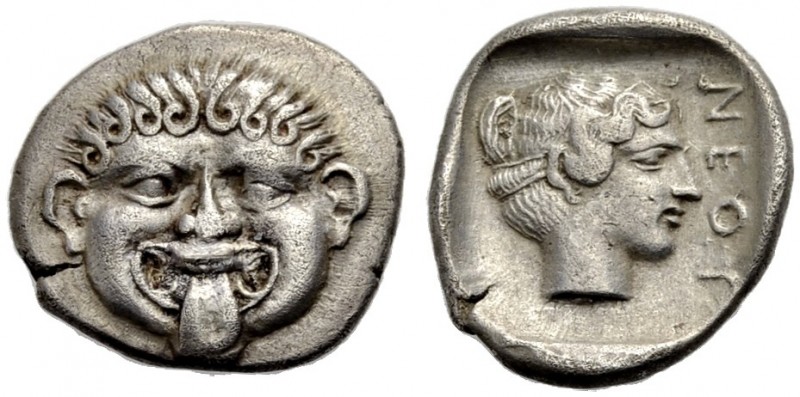 GRIECHISCHE MÜNZEN. MAKEDONIEN. NEAPOLIS. 
Hemidrachmon, 400-350 v. Chr. Gorgon...