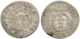 ALTDEUTSCHE MÜNZEN UND MEDAILLEN. MONTFORT, GRAFSCHAFT. HUGO XIV., allein, 1619-1662 
Halbbatzen 1625. Rundes verziertes Wappen. Rv. Reichsapfel mit ...