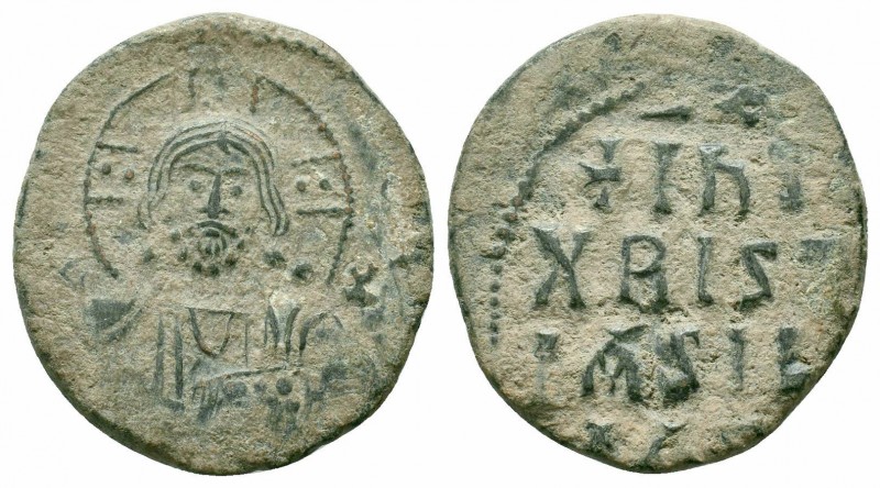 ANONYMOUS.Attributed to Basil II.976-1025 AD.Constantinople Mint. AE Follis

Obv...