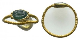 Ancient Rome.Circa 1st-3rd century AD.Beautiful twisted gold seal ring with a charming seal stone on bezel

Weight : 1.5 gr

Diameter : 17 mm