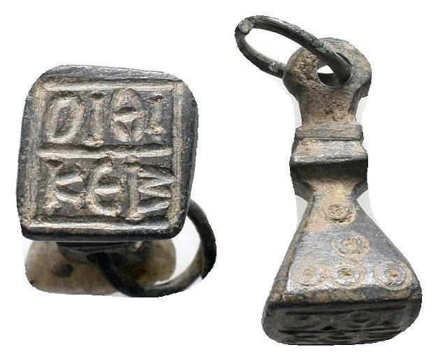 Crusaders.Circa 11th-12th century AD.Nice bronze Matrix Seal

Weight : 7.5 gr

D...