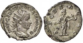 Volusiano (251-253) Antoniniano - Busto radiato a d. - R/ La Salute stante a d. - RIC 184 AG (g 3,27 mm)
SPL