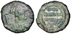 Teodato (534-536) Monetazione a nome di Giustiniano - AE (Roma) Busto elmato di Roma a d. - R/ Scritta - MEC 144 AE (g 3,36)
MB/BB