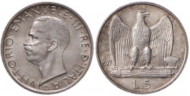 Vittorio Emanuele III (1900-1946) 5 Lire 1927 - Nomisma 1132 AG Colpetti al bordo, graffietto sulla guancia
SPL+/qFDC