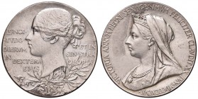 INGHILTERRA Vittoria (1837-1901) Medaglia 1897 - MA (g 9,65 - Ø 20 mm) Segnetti al bordo
qFDC