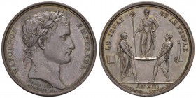 FRANCIA Napoleone Imperatore (1804-1814) Medaglia 1804 LE SENAT ET LE PEUPLE - Opus: Andrieu - Denon - AG (g 16,35 - Ø 32mm) Colpetti al bordo
BB+