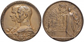 MEDAGLIE Medaglia 1929 Esposizione di Barcellona - Opus: Parera - MD (g 73,48 - Ø 49 mm)
BB+