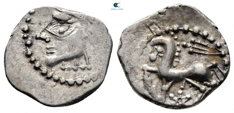 Central Gaul. Lemovices circa 100-60 BC. 
Quinarius AR

16 mm., 1,98 g.


...