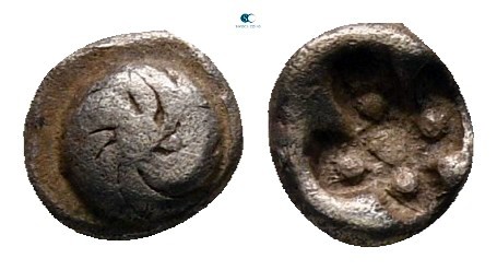 Ionia. Uncertain mint circa 525-475 BC. 
Tetartemorion AR

3 mm., 0,15 g.

...