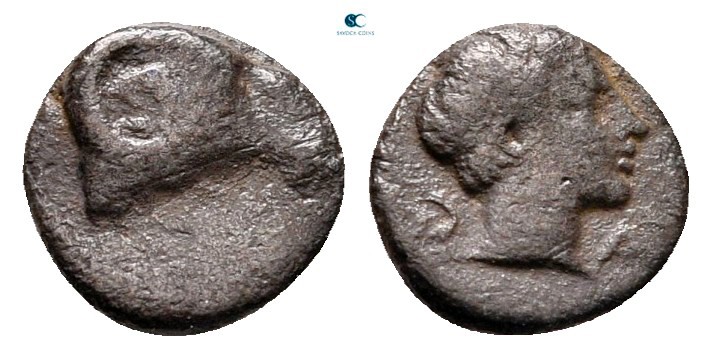 Caria. Kasolaba circa 420-400 BC. 
Hemiobol AR

6 mm., 0,34 g.



nearly ...