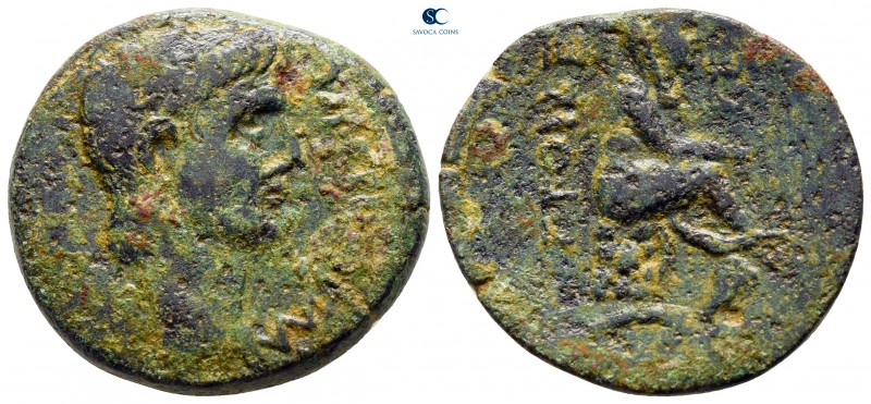 Cilicia. Mopsouestia - Mopsos. Claudius AD 41-54. 
Bronze Æ

25 mm., 10,53 g....