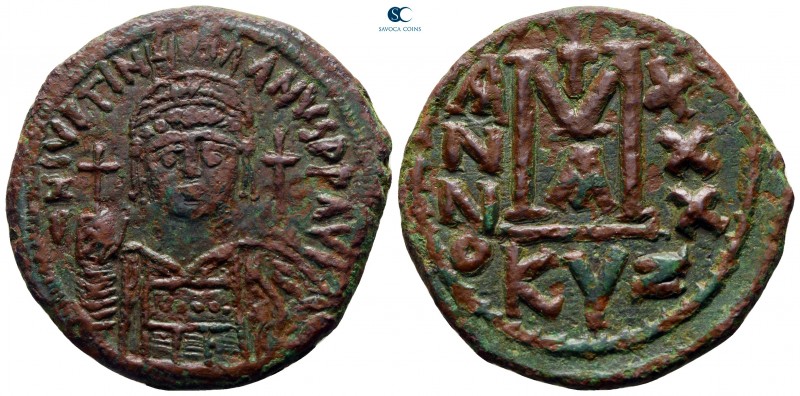 Justinian I AD 527-565. Cyzicus
Follis or 40 Nummi Æ

33 mm., 15,53 g.


...