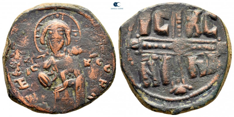 Michael IV AD 1034-1041. Constantinople
Anonymous Follis Æ

28 mm., 8,90 g.
...