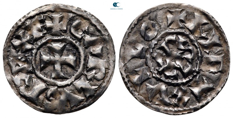 Charlemagne AD 768-814. Metullo (Melle) mint
Denier AR

21 mm., 1,53 g.


...