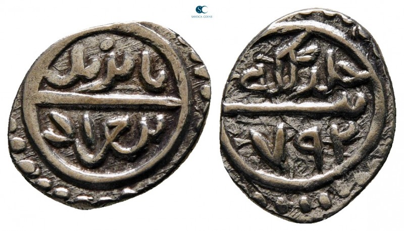 Turkey. Uncertain mint. Bayezid I AD 1389-1402.
Akçe AR

13 mm., 1,18 g.

...