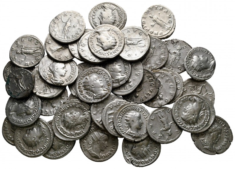 Lot of ca. 40 roman imperial antoniniani / SOLD AS SEEN, NO RETURN! 

very fin...