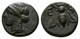 Bronze Æ
Ionia. Ephesos, c. 375 BC, Female head / Bee with straight wings
11 mm, 1,44
