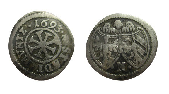 1 Kreuzer AR
Nürnberg 1693
15 mm, 0,46 g