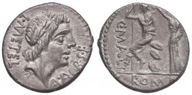 ROMANE REPUBBLICANE - CAECILIA - L. Caecilius Metellus (96 a.C.) - Denario - Testa di Apollo a d. /R Roma seduta su scudi, incoronata dalla Vittoria C...
