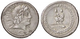ROMANE REPUBBLICANE - FONTEIA - Man. Fonteius C. f. (85 a.C.) - Denario - Testa di Apollo Vejovis a d.; davanti AP in monogramma, sotto, un fulmine /R...