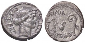 ROMANE IMPERIALI - Giulio Cesare († 44 a.C.) - Denario - Testa di Cerere a d. /R Strumenti sacrificali B. 16; Cr. 467/1 (AG g. 3,85) Patina scura
qSP...