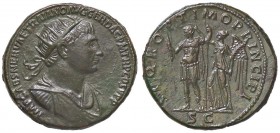 ROMANE IMPERIALI - Traiano (98-117) - Dupondio - Busto radiato a d. /R Traiano stante a s. con fulmine e lancia; dietro, la Vittoria che lo incorona C...