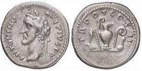 ROMANE IMPERIALI - Antonino Pio (138-161) - Denario - Testa laureata a s. /R Strumenti sacrificali C. 836; RIC 55 (AG g. 3,22)
BB+