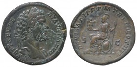 ROMANE IMPERIALI - Settimio Severo (193-211) - Sesterzio - Testa laureata a d. /R Roma seduta a s., con Vittoria e lancia, sotto, uno scudo C. 127 (AE...