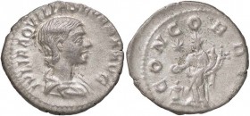 ROMANE IMPERIALI - Aquilia Severa (seconda moglie di Elagabalo) - Denario - Busto drappeggiato a d. /R La Concordia stante a s. con patera e doppia co...