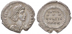 ROMANE IMPERIALI - Costanzo II (337-361) - Siliqua (Sirmium) - Busto diademato, drappeggiato e corazzato a d. /R Scritta entro corona C. 342 (AG g. 1,...