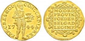 Ausländische Münzen und Medaillen. Niederlande-Holland. 
Ritterdukat 1744. Delm. 775, Fr. 250. 3,40 g
Prachtexemplar, winzige Kratzer, fast Stempelg...