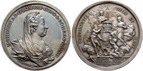 Römisch-Deutsches Reich. Haus Habsburg. Maria Theresia 1740-1780 
Silbermedaille 1767 von M. Krafft, auf die Genesung der Kaiserin von den Pocken. Br...