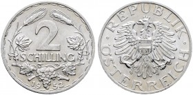 Römisch-Deutsches Reich. Haus Österreich. 2. Republik seit 1945 
2 Schilling 1952 -Aluminium-. Her. 53, J. 456.
seltener Jahrgang, vorzüglich-prägef...