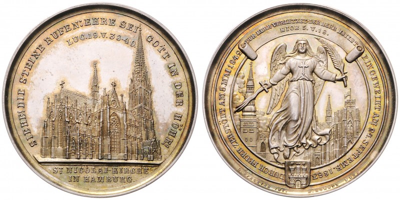 Silbermedaille, 1863
Deutschland, Hamburg. auf die Einweihung der Nikolai Kirche...