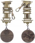 CU Anhänger, 1956
Italien. an Kette, auf die Tridentina, am 26. Jänner 1943 und 1956.. 29,36g
vz
