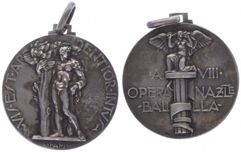 Silbermedaille, o. Jahr
Italien. auf den VIII. Nat. Opernball, mit original Öse,...