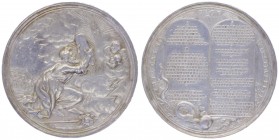 Silbermedaille, o. Jahr
Religiöse Motive. Jehova, Erinnerung an die 10 Gebote.. 18,86g
Felder geglättet.
vz